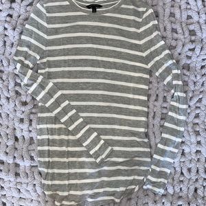 Grey and white striped long sleeve tee
